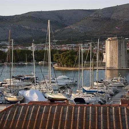 In With Sea View, Terrace, Air Conditioning, Wi-fi Apartamento *